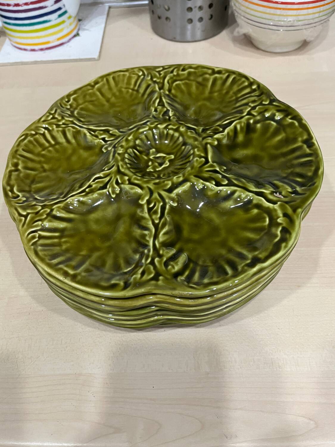 8 assiettes à huîtres Gien