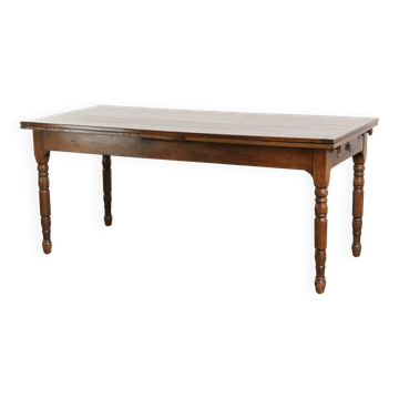Antique oak dining table from the late 18th century with extendable leaves