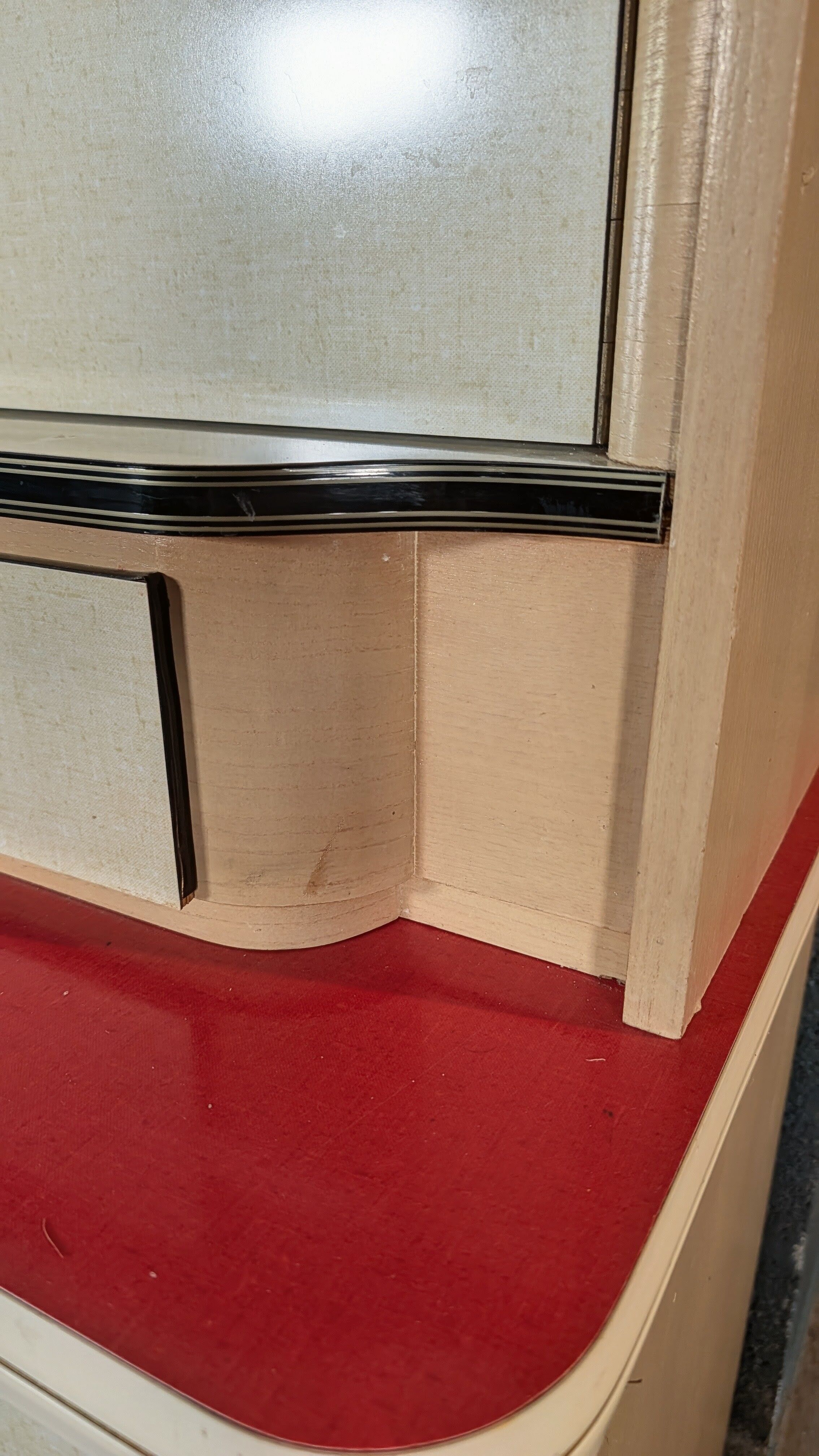 Modernist buffet in almond green & vermilion red 50