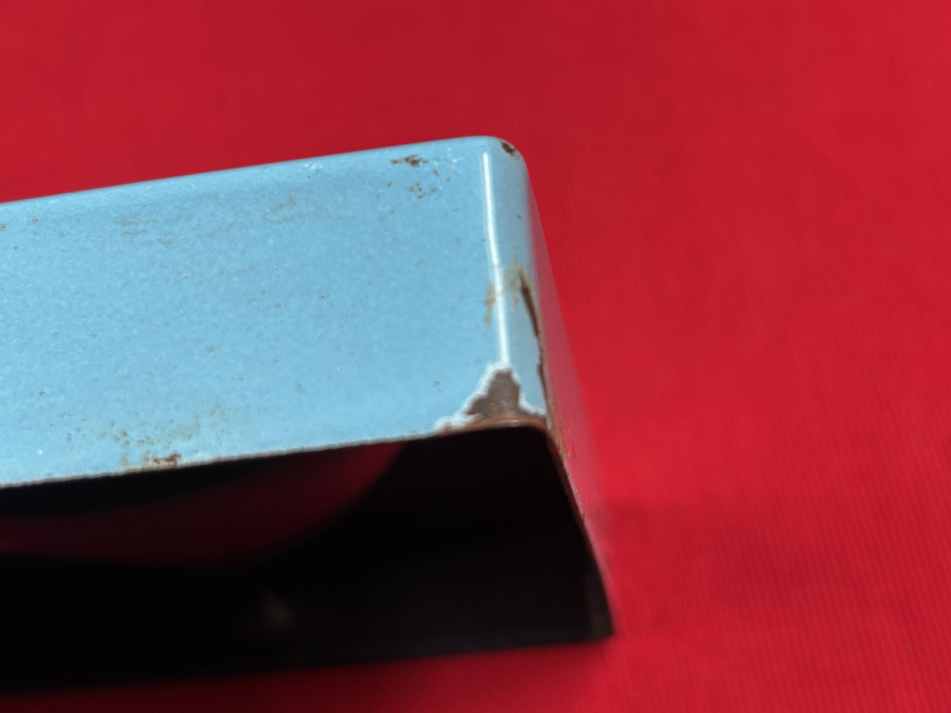 enameled metal pocket tray