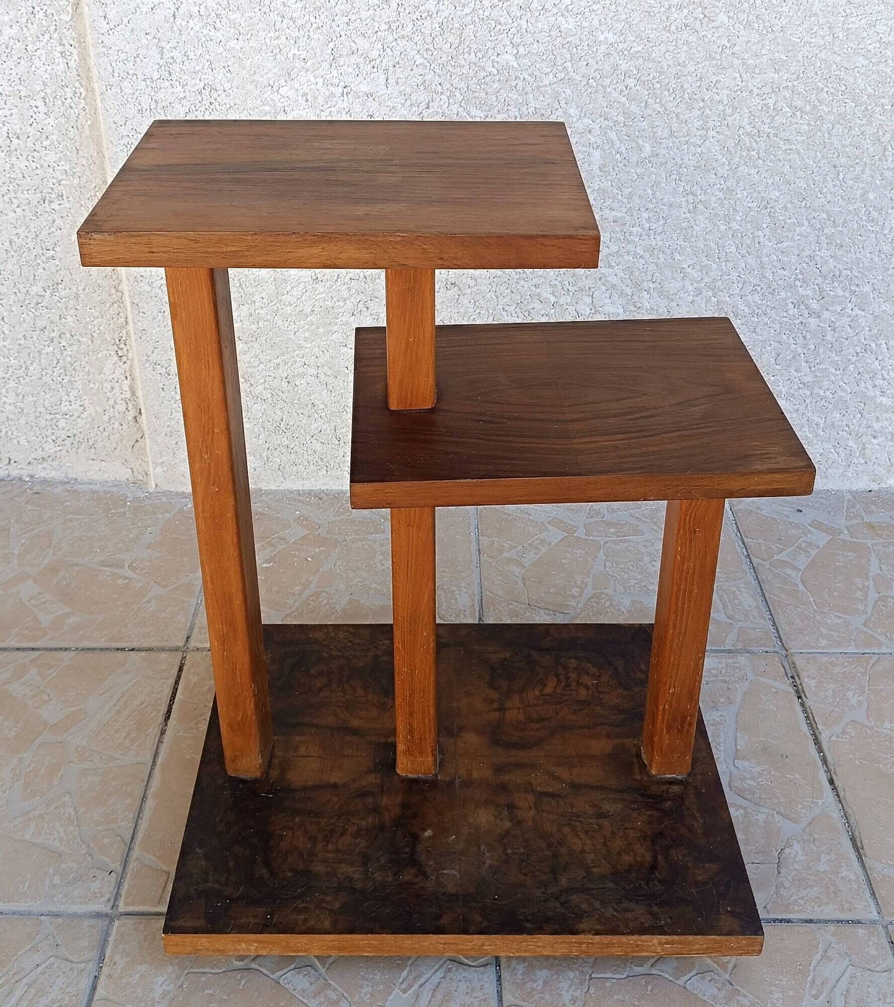 Vintage side table in walnut burl