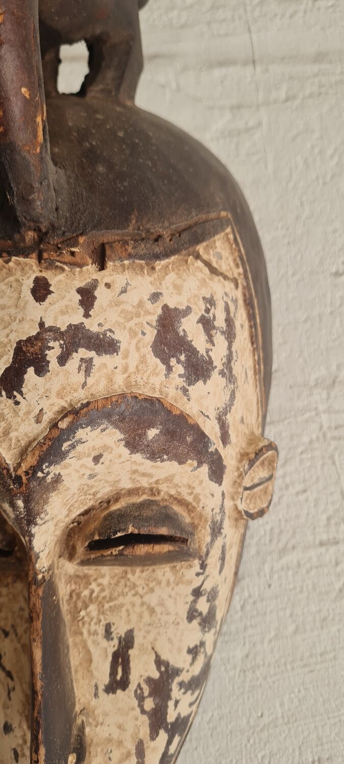 African wooden mask 1950