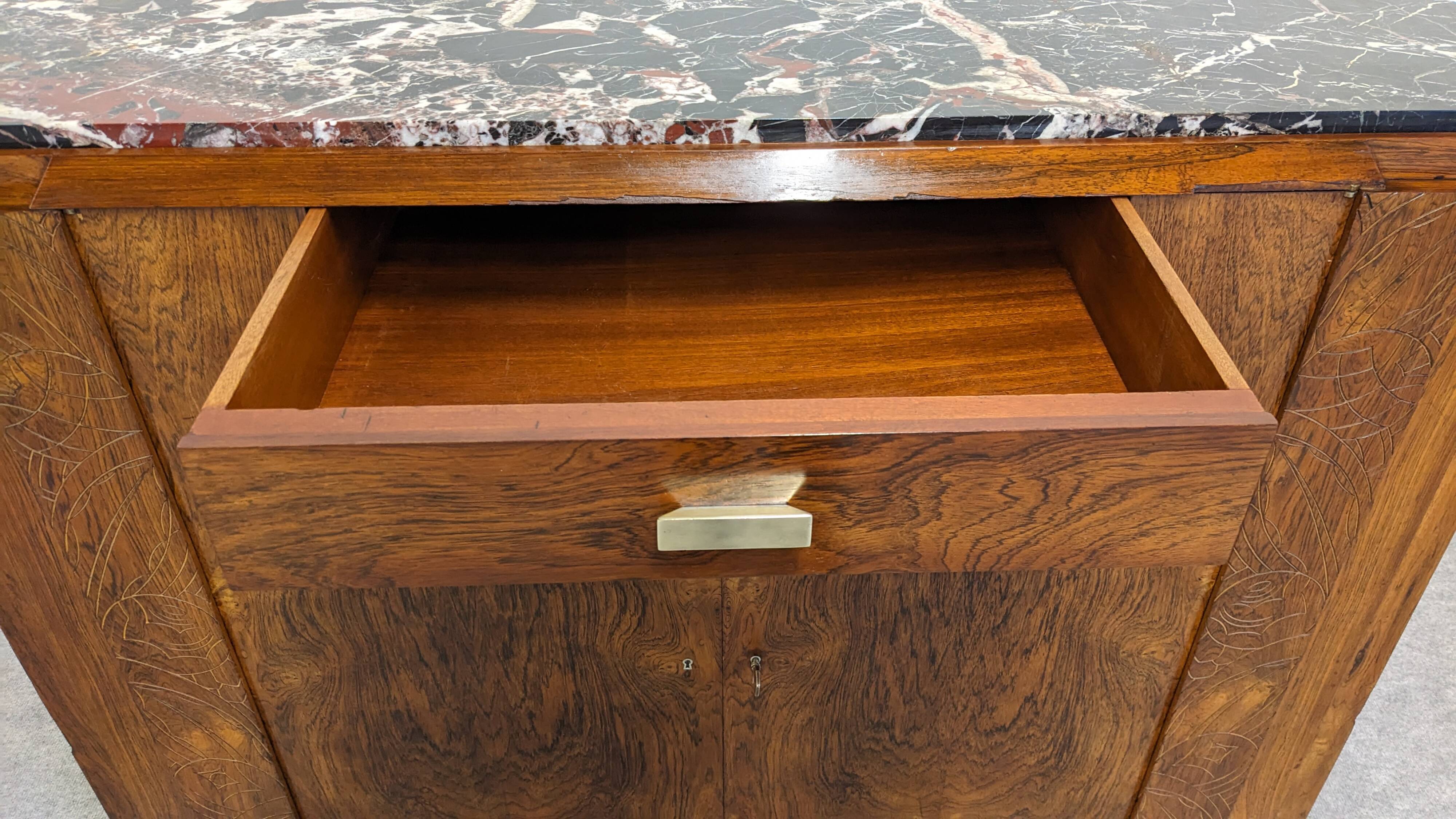 Buffet Art déco en palissandre, France vers 1920