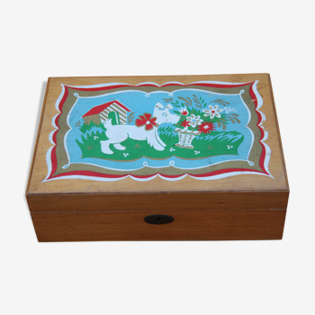 Wooden box with childish motifs