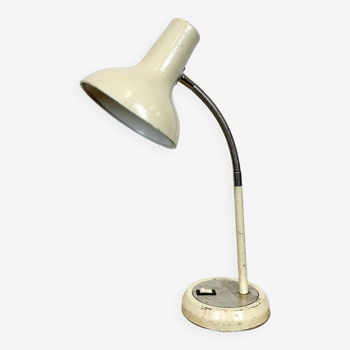 Beige industrial gooseneck table lamp, 1960s