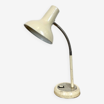 Lampe de table industrielle beige à col de cygne, 1960s