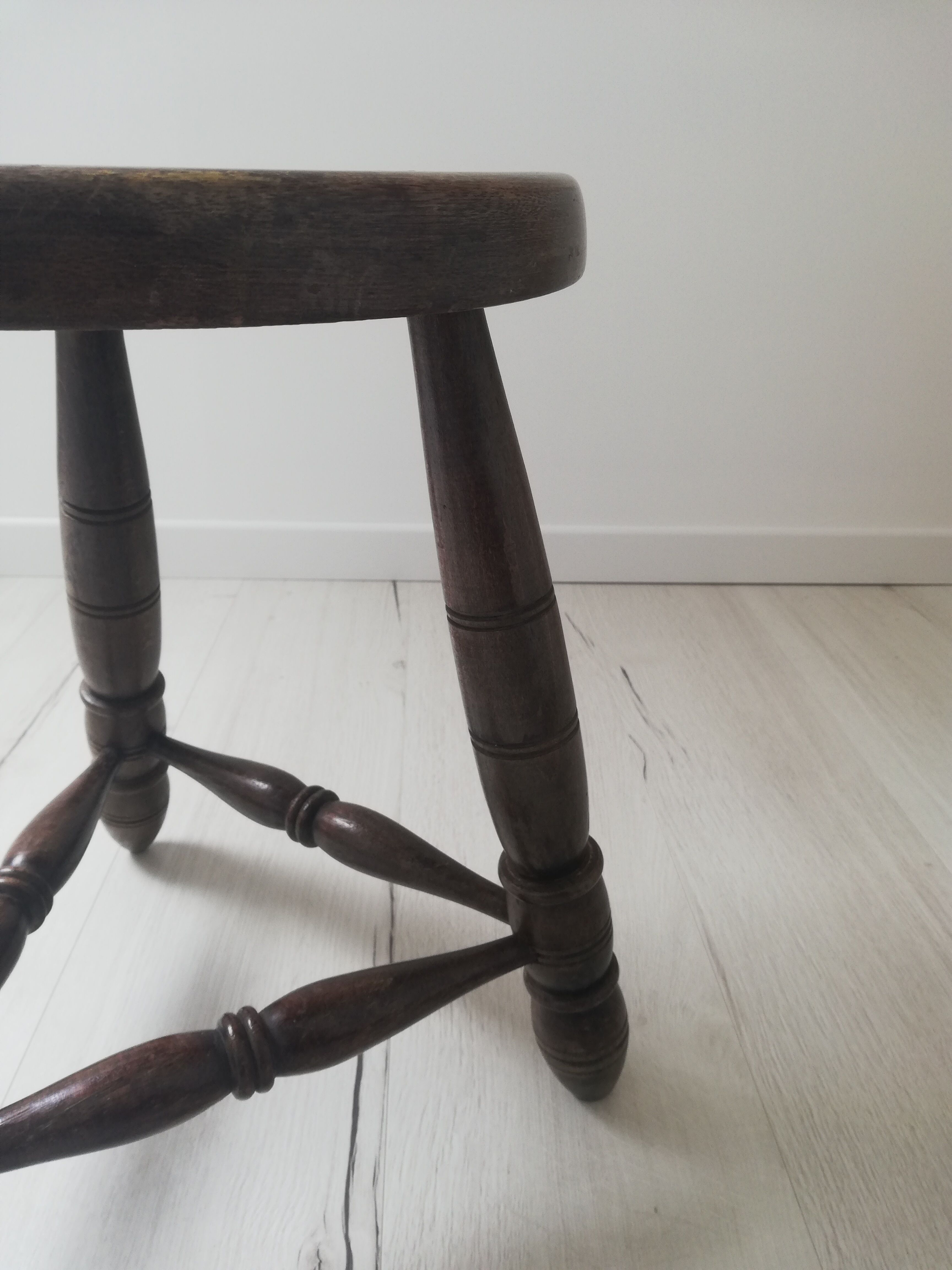 Vintage tripod stool