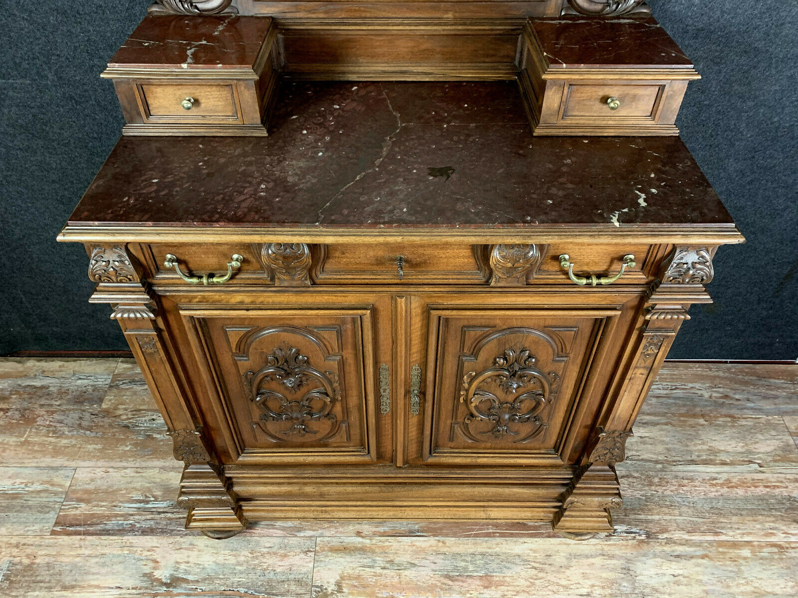 Renaissance psyche doors dresser in solid walnut