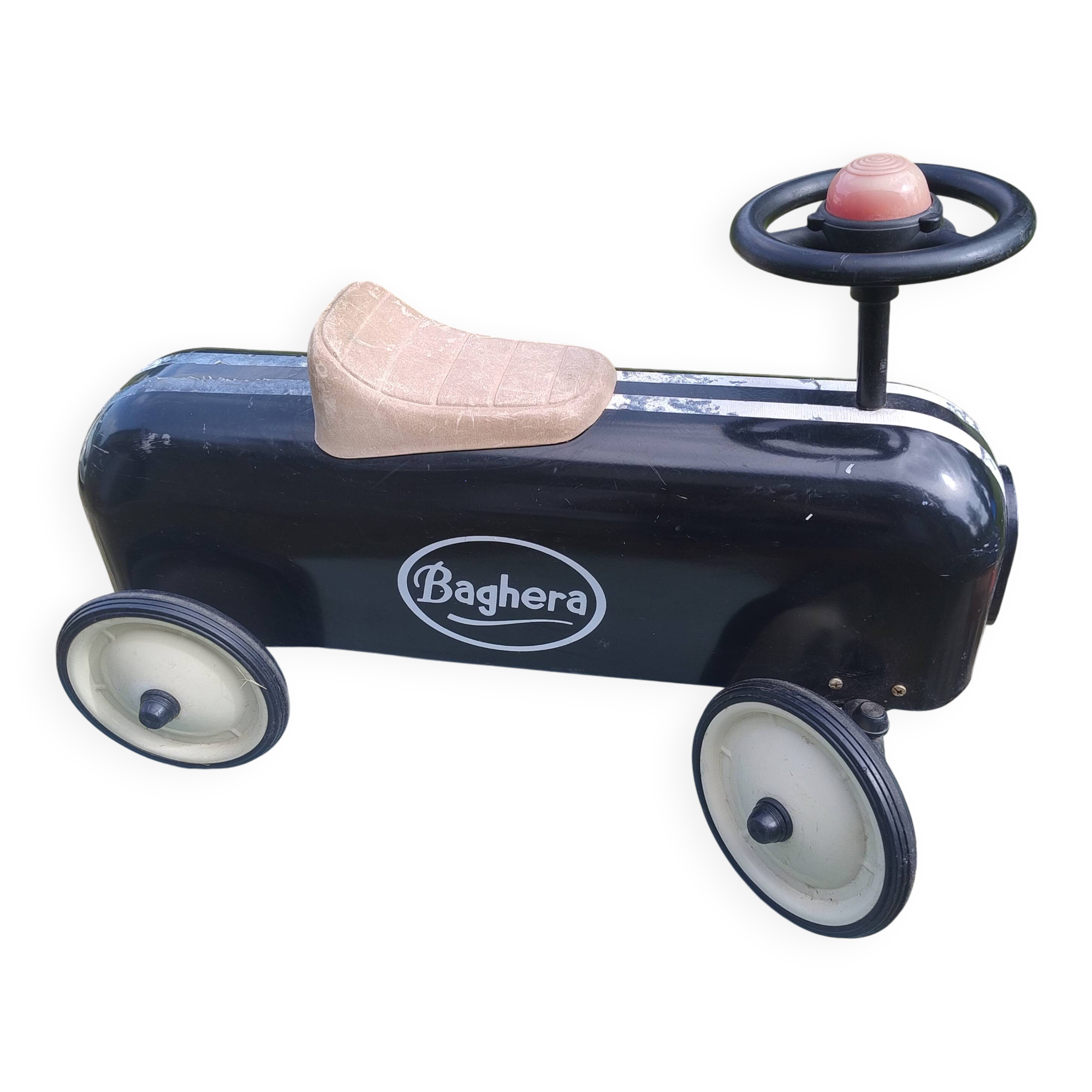 Carrier car