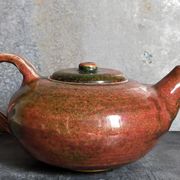 Théière de potier en grès émaillé vintage