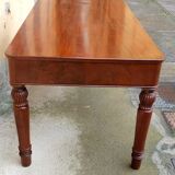 Antique writing table in mahogany, Louis Philippe style, Austria, 19th century.