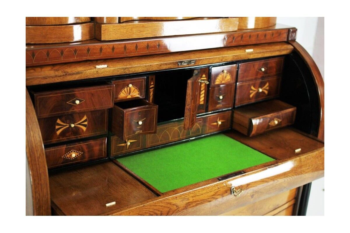 Oak secretary, Northern Europe, around 1820