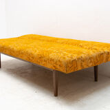 Folding daybed by Miroslav Navrátil, 1960´s, Czechoslovakia