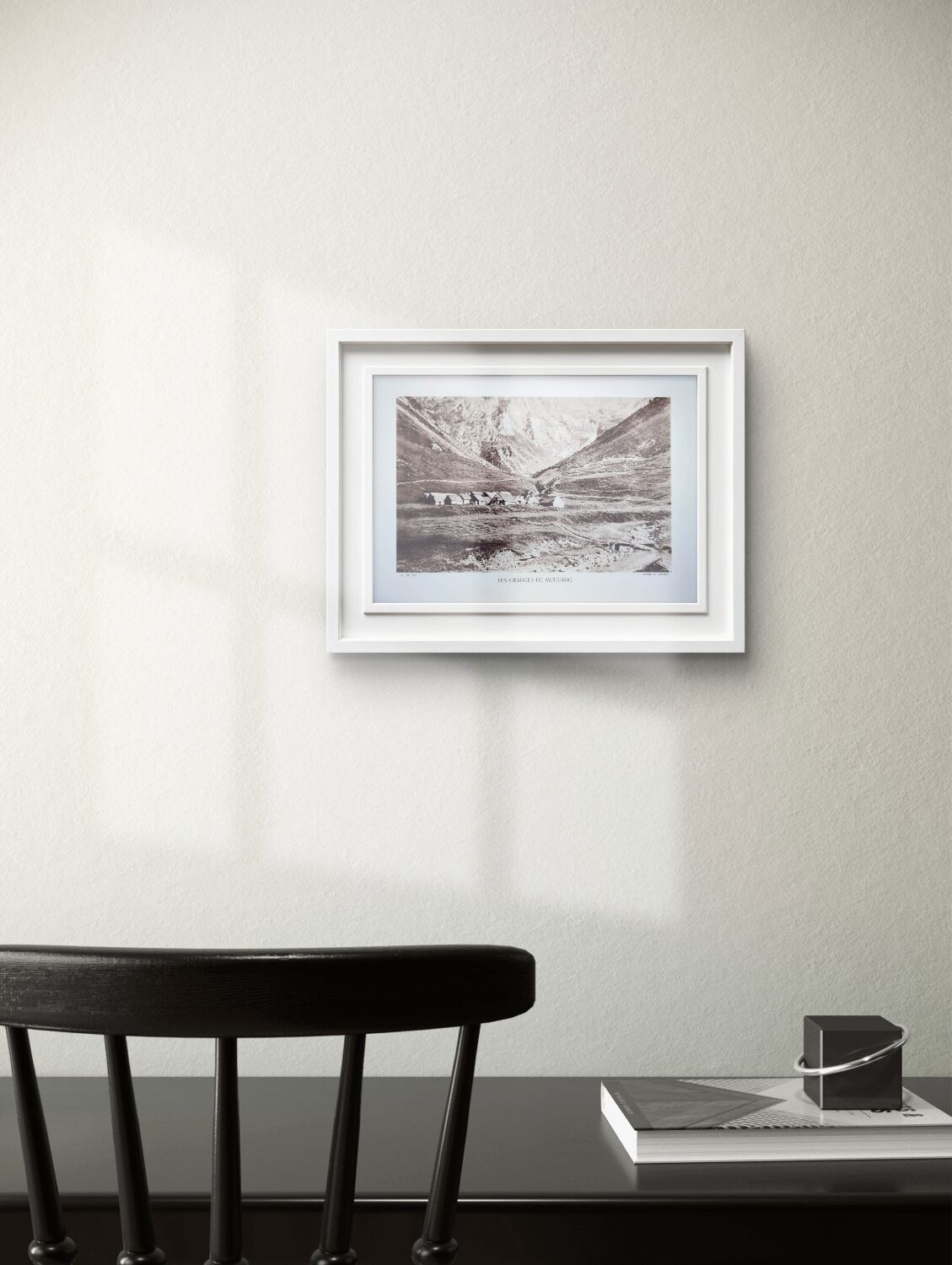 The barns of Moudang, Hautes-Pyrénées, photo printed in 1937.