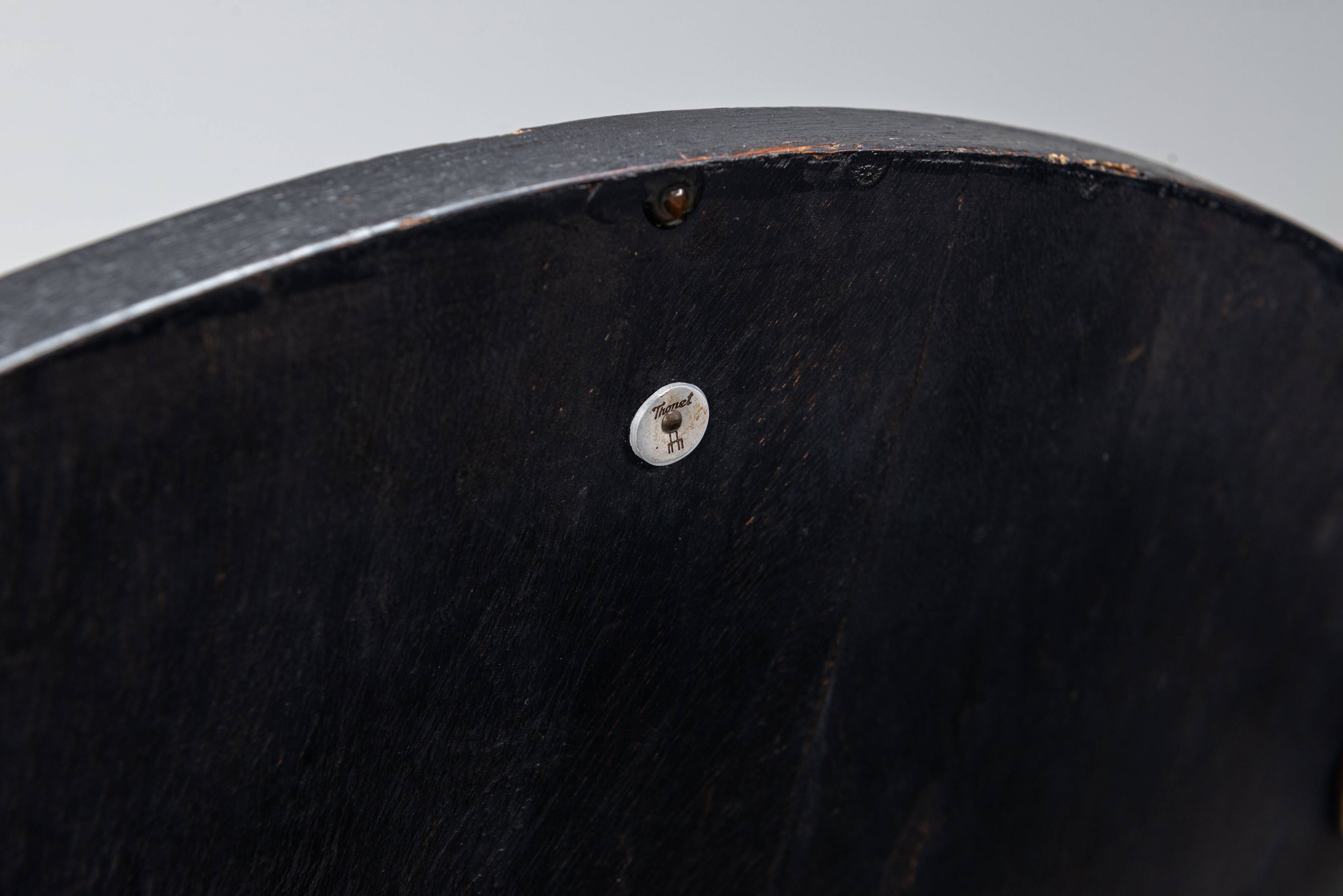 Table basse Thonet avec cadre tubulaire