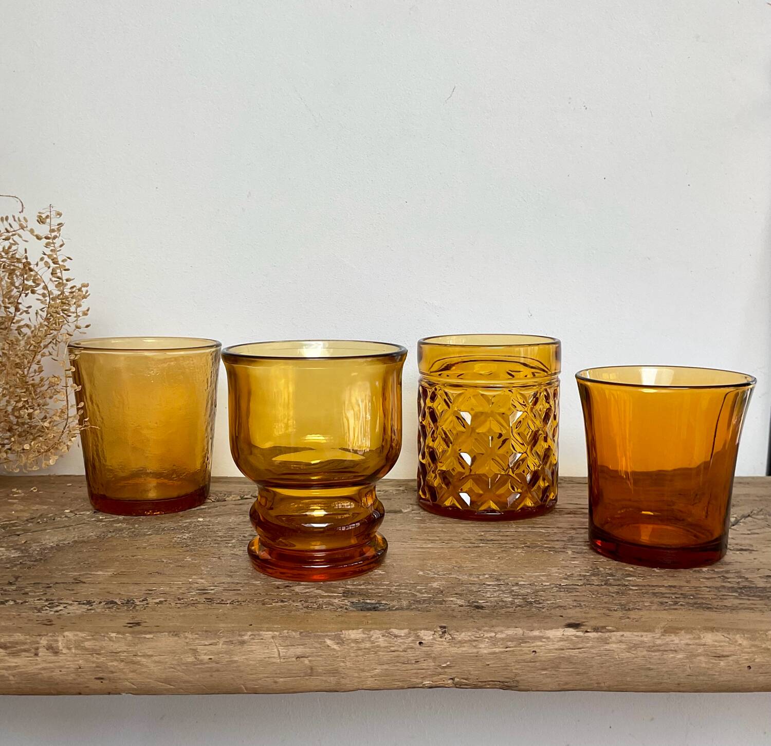 6 verres vintage ambre dépareillés