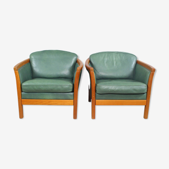 1970s vintage green leather chairs | set of 2