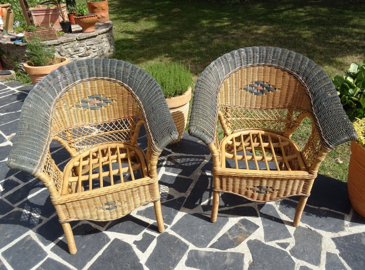 Vintage rattan lounge: one bench, two armchairs