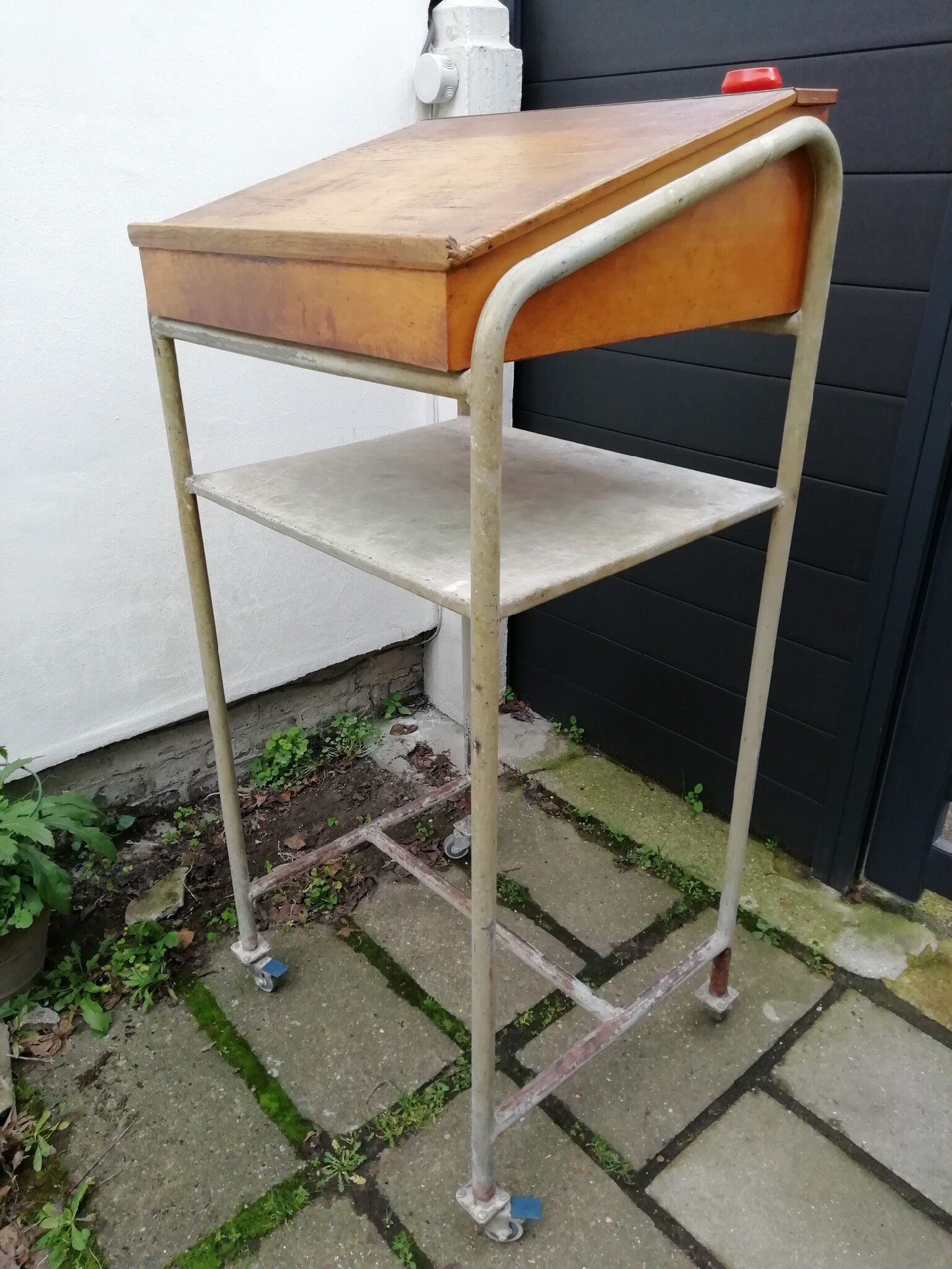 Former top desk of workshop