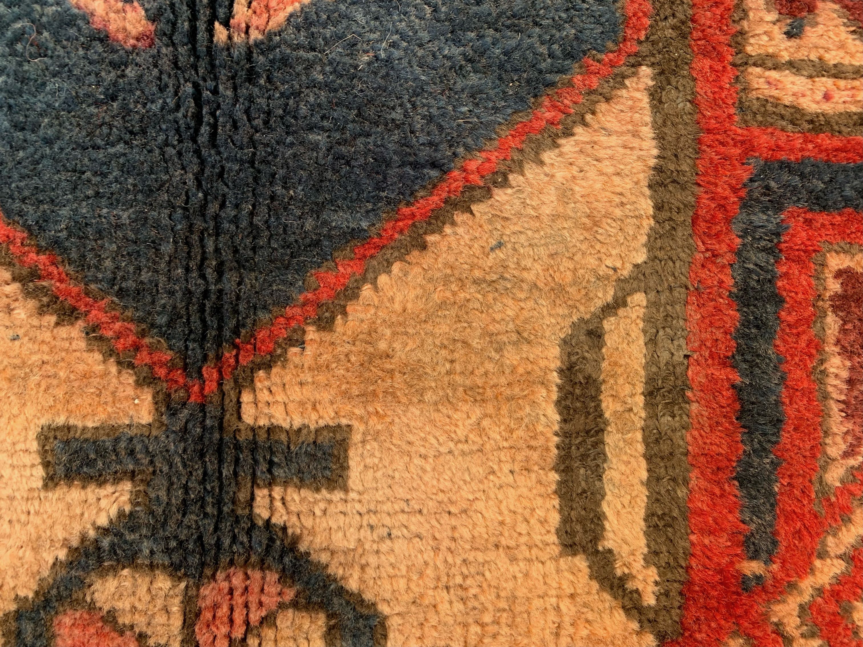Vintage western turkish rug oriental 115x124 cm