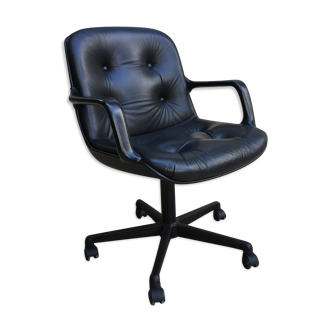 Comforto leather armchair by Mobilier international
