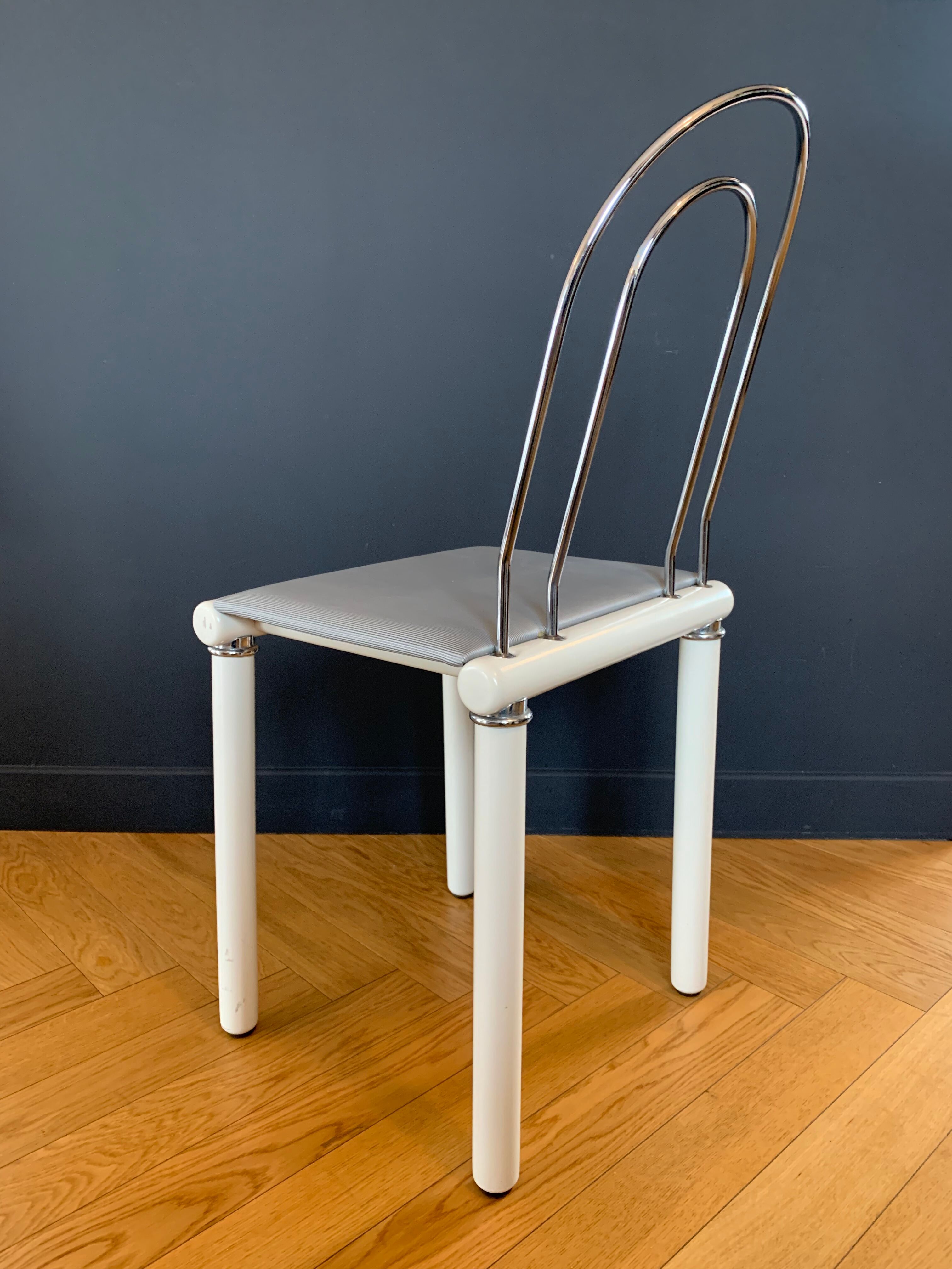 Vintage Italian post-modernist chairs 1980