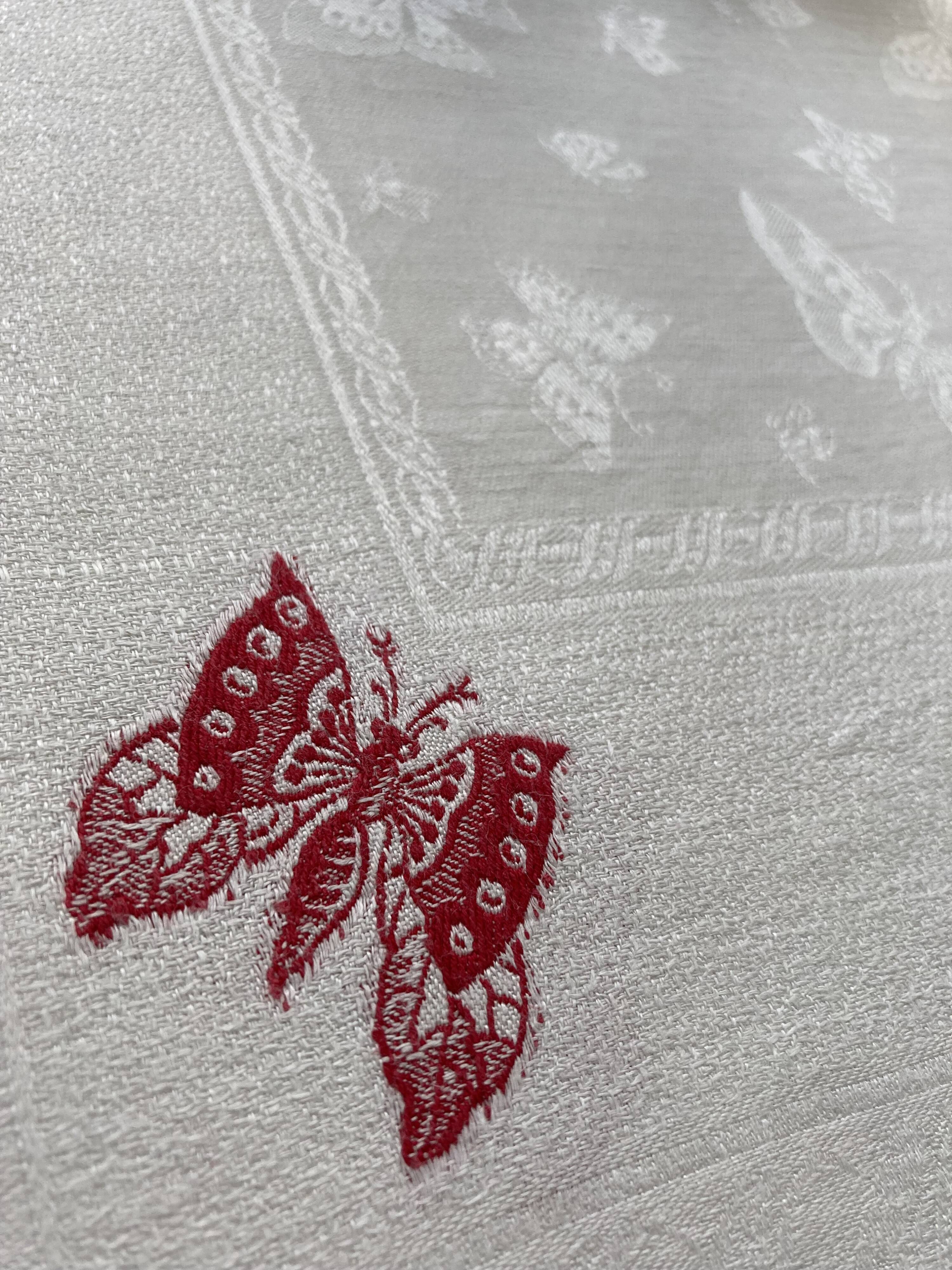 Damask tablecloth 125x125 butterfly embroidery