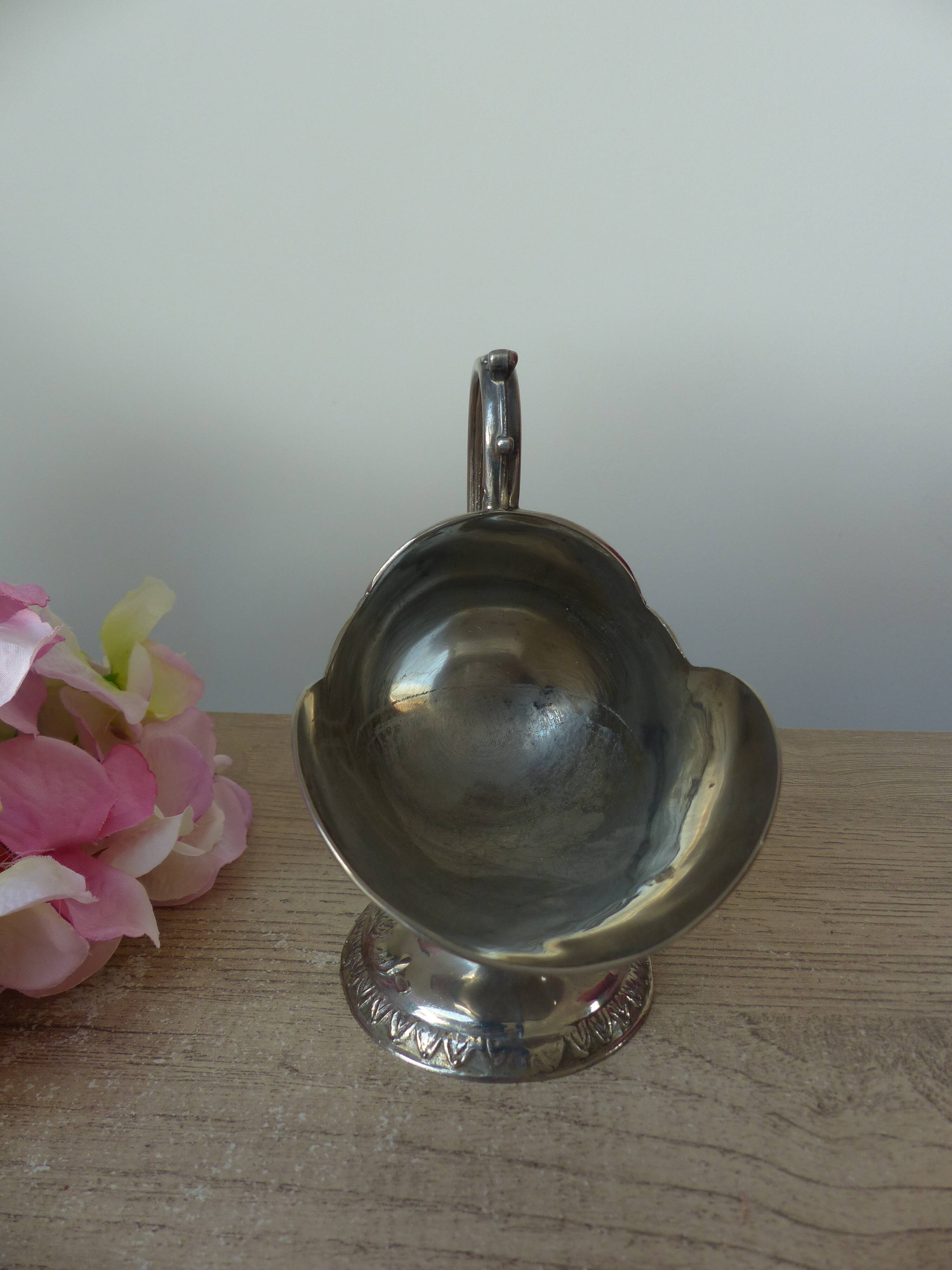Sugar bowl Zinc alloy silver plated, sugar pot table decoration