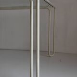 Table basse vintage à structure en métal courbé, 1960