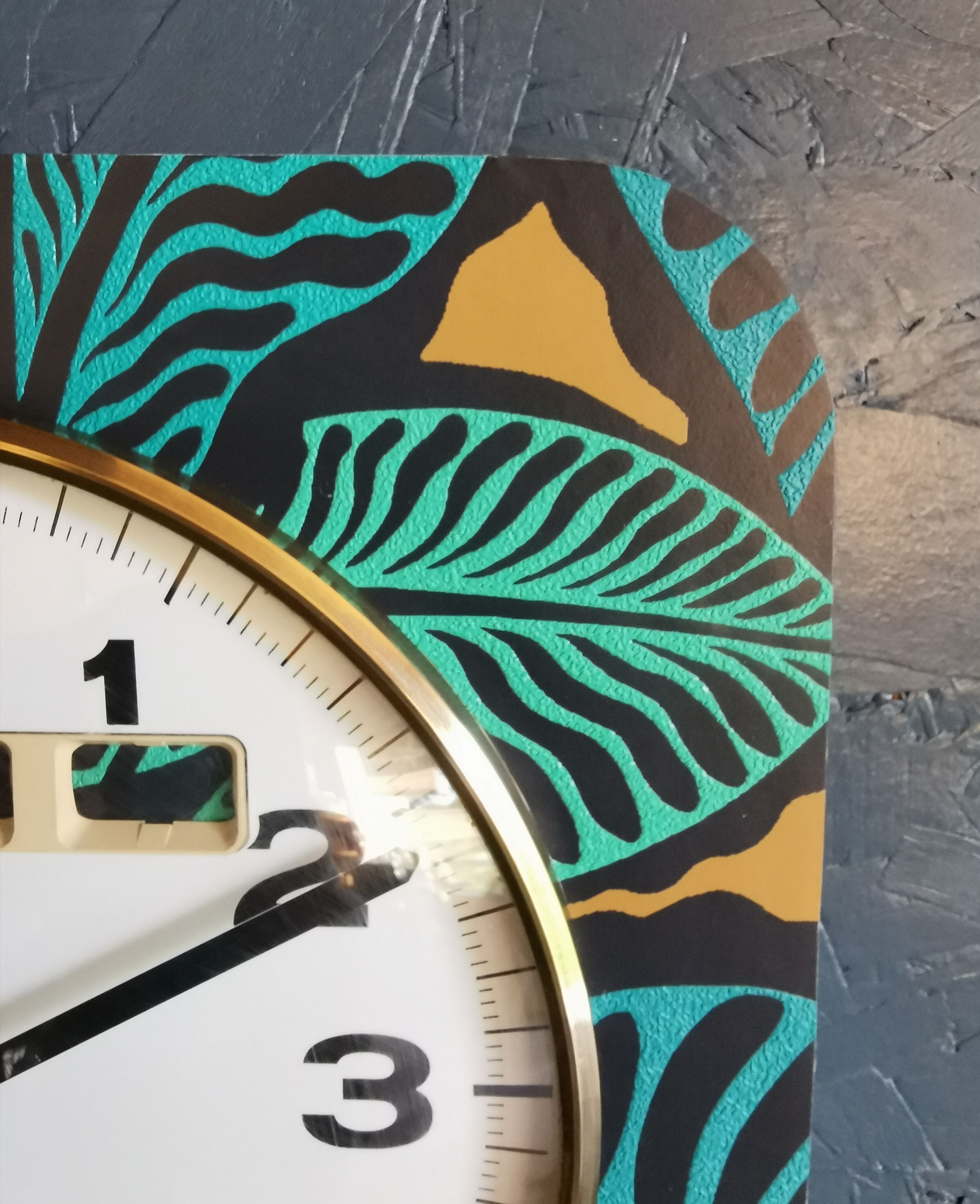 Horloge vintage pendule murale silencieuse carrée "Jaz vert noir"
