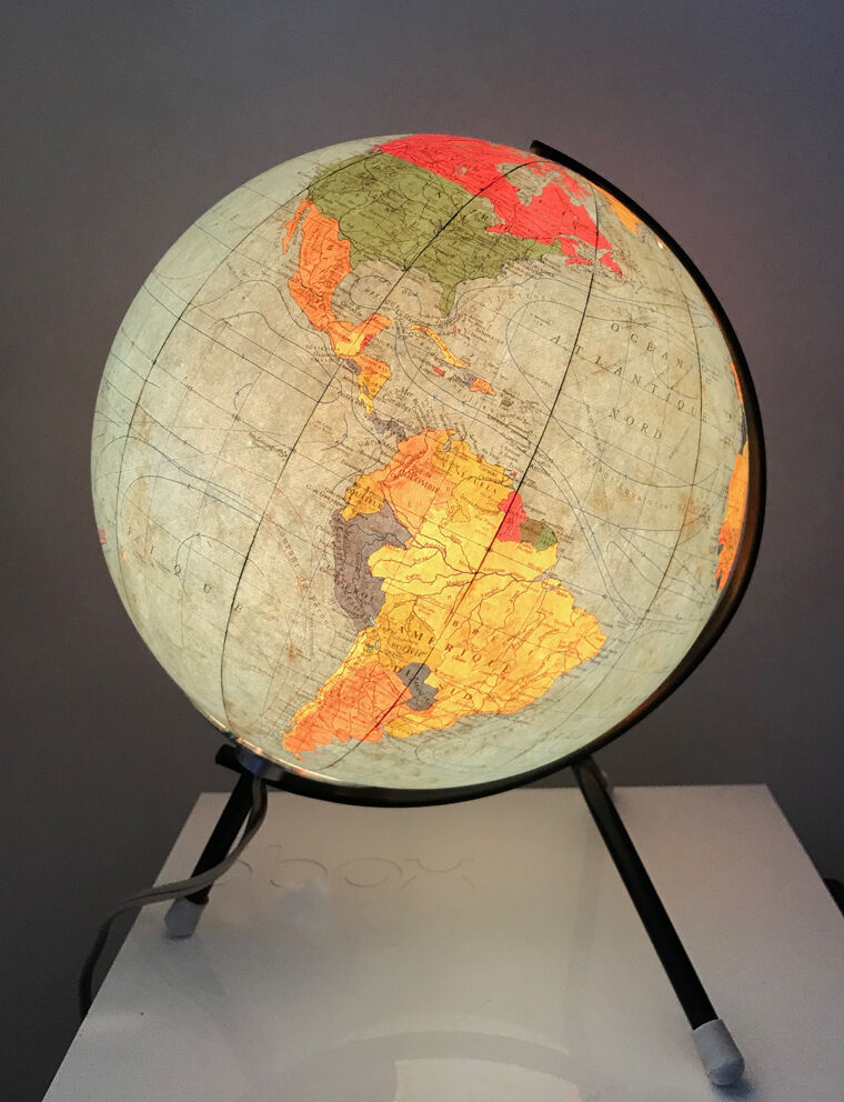Luminous globe of Cartes Taride editions - 1960s