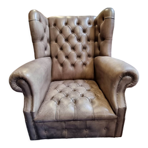 Fauteuil chesterfield en cuir