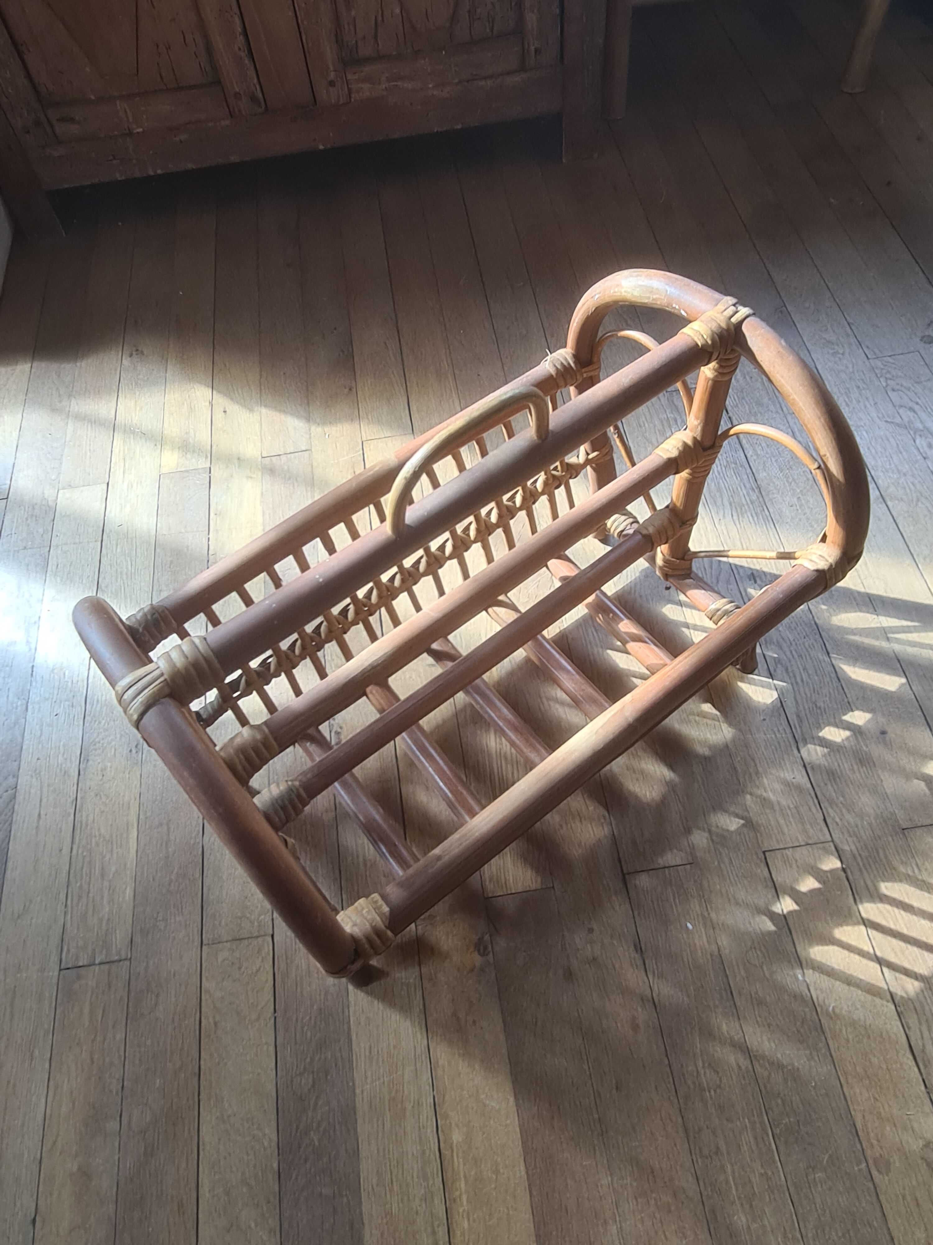 Vintage magazine holder in rattan