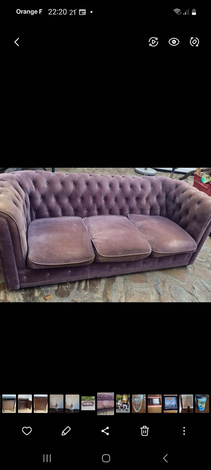 Purple velvety fabric sofa three-seater upholstered Chesterfield