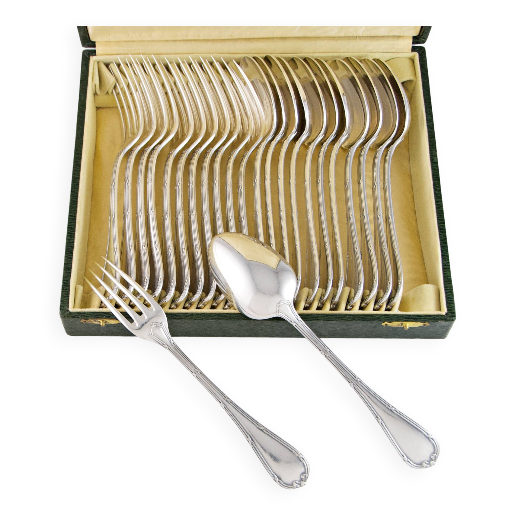 CHRISTOFLE 1907-1935 - 12 table forks and 12 Louis XVI style table spoons, Rubans model