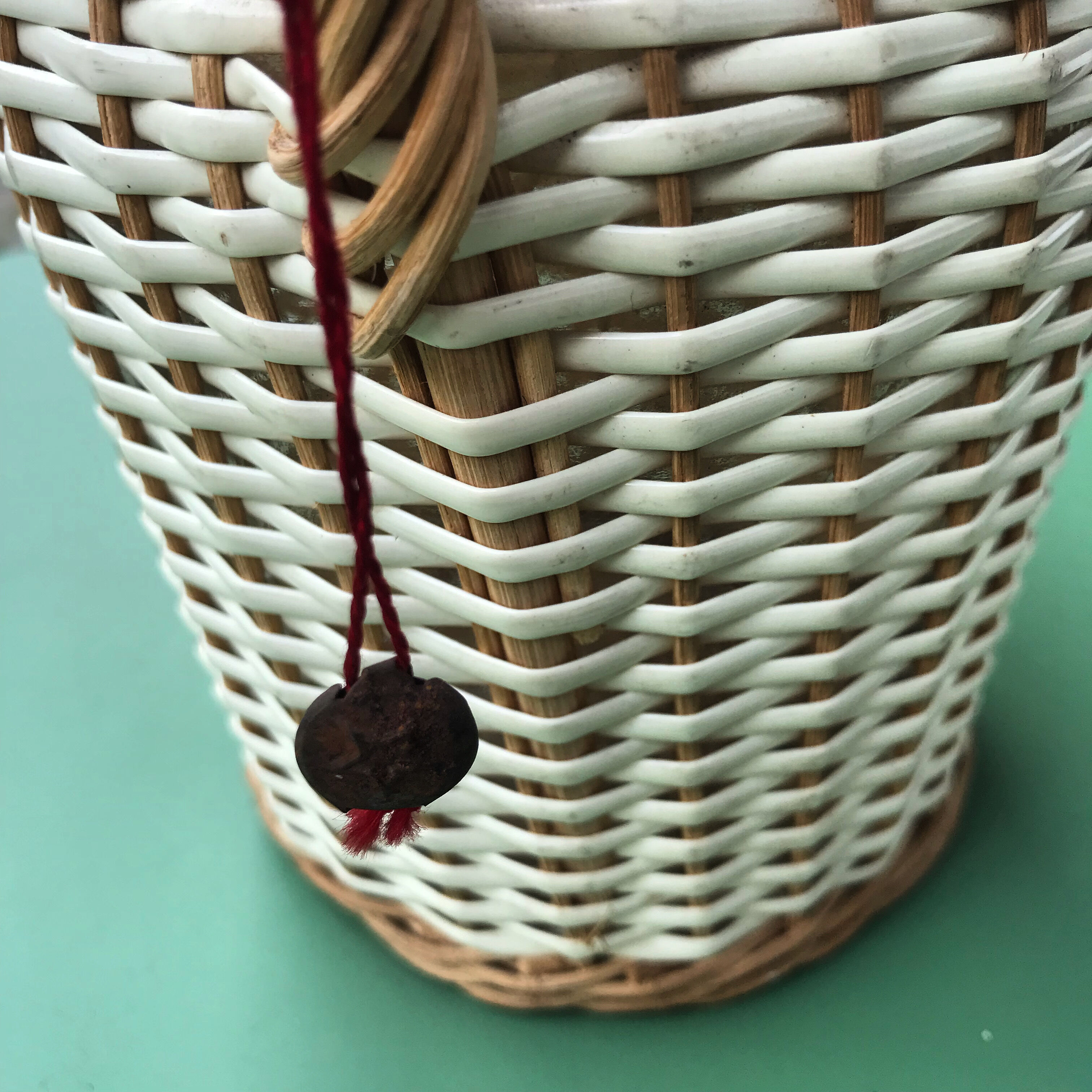 Vintage Scoubidou bottle