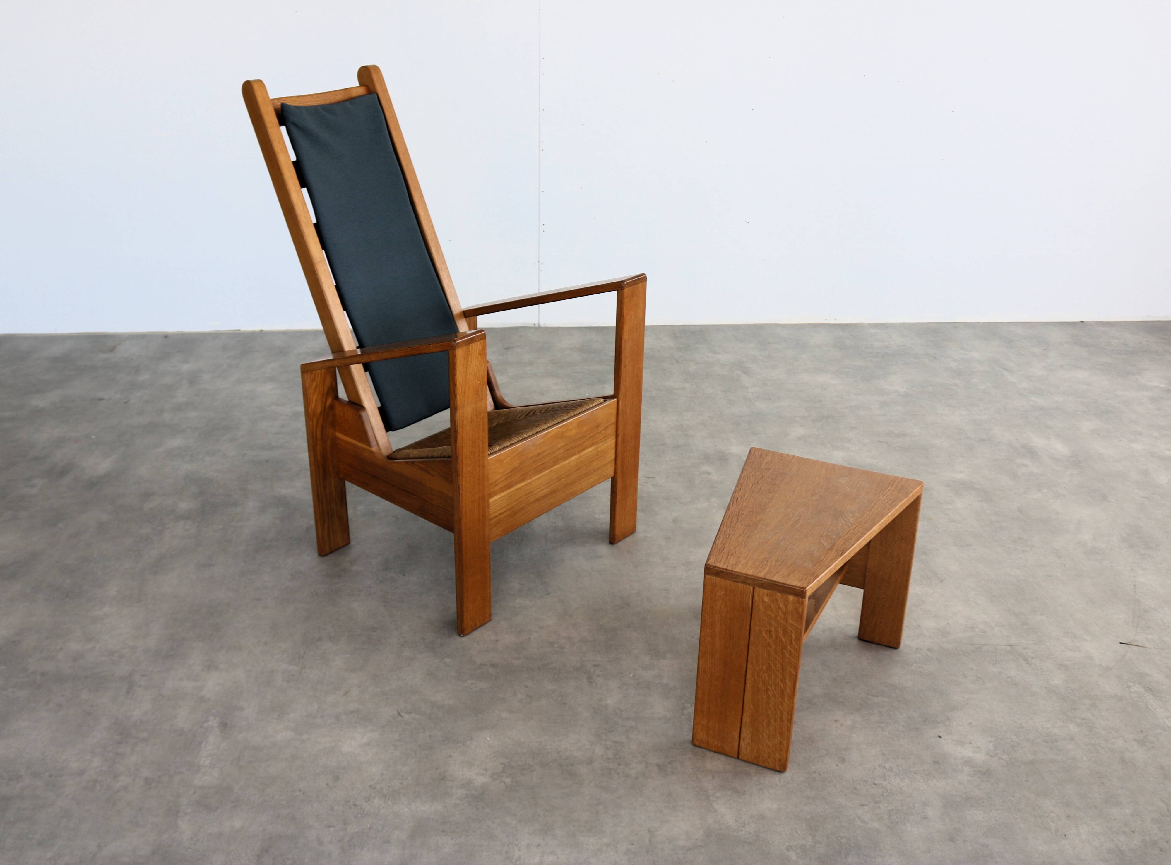 vintage armchair with side table | Wim Mulder | 1980s