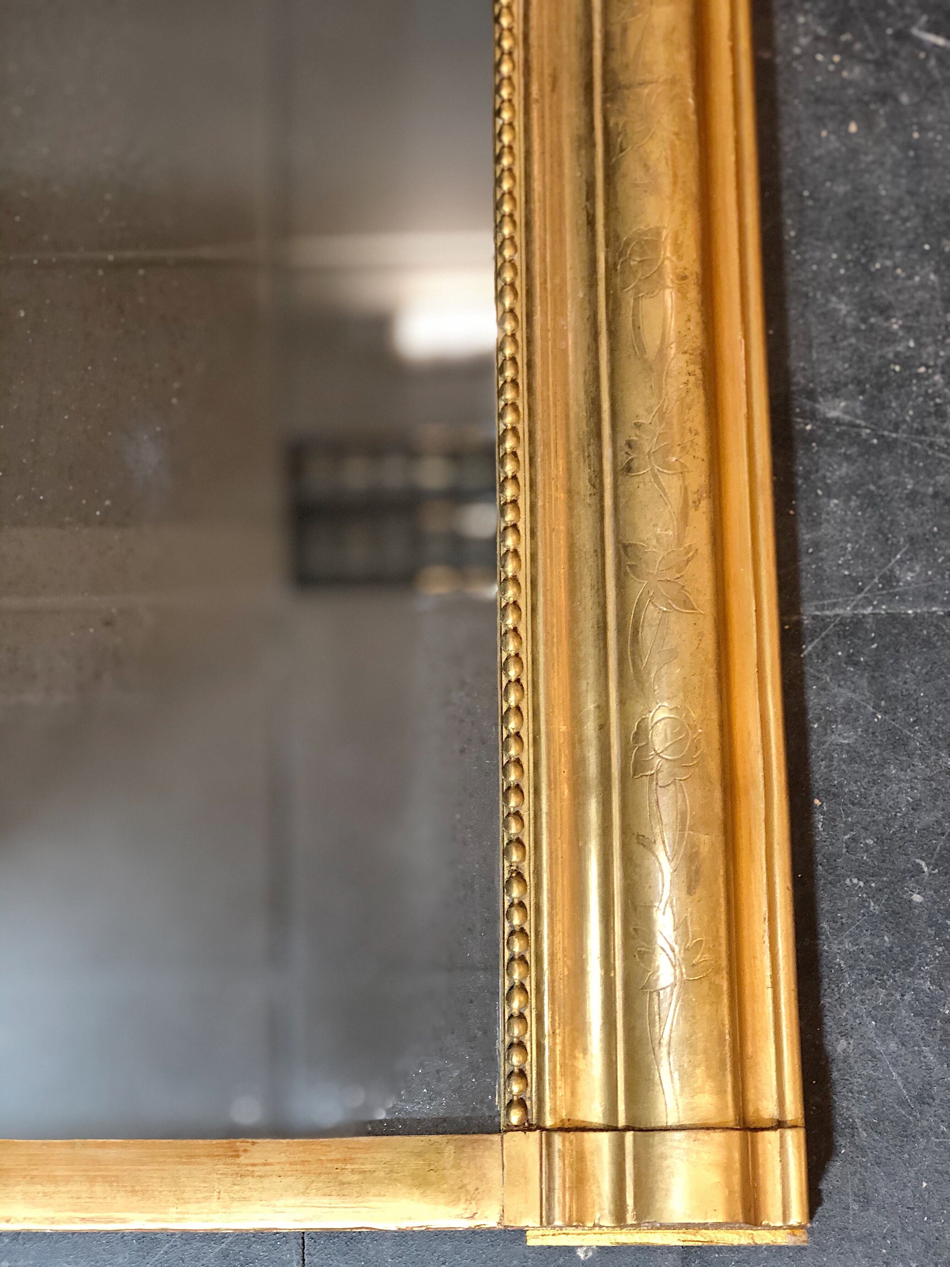 Old mirror 133x100cm gilded with gold leaf