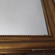 Ancien miroir en bois et plâtre 69x93cm