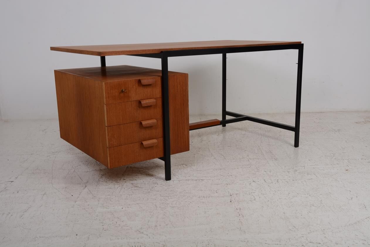 Bureau des années 50 en teck et métal.