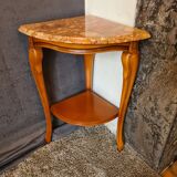 Notched cherry shelf