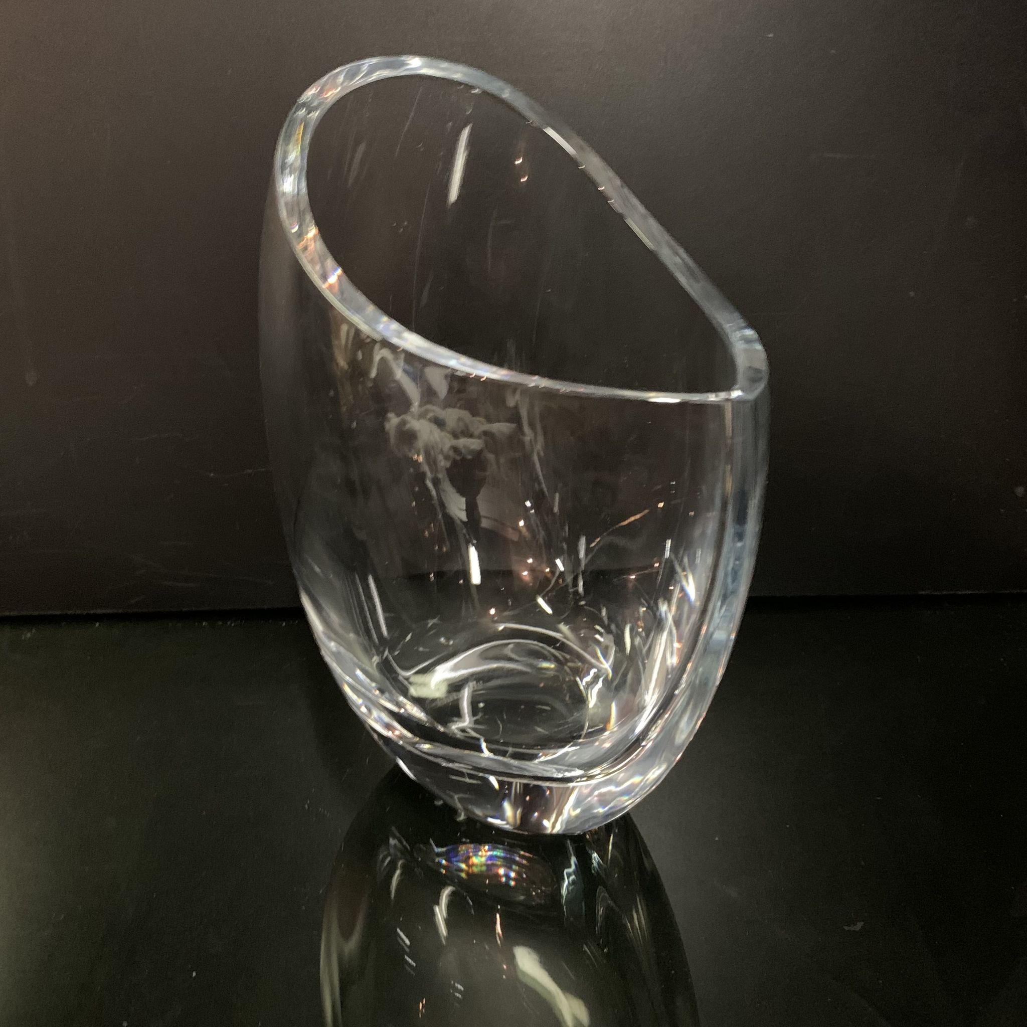 Christofle , vase en verre asymétrique