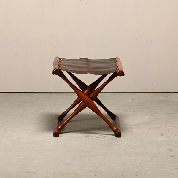 Tabouret Poul Hundevad PH43 Guldhøj en teck et cuir marron, Danemark, années 1960