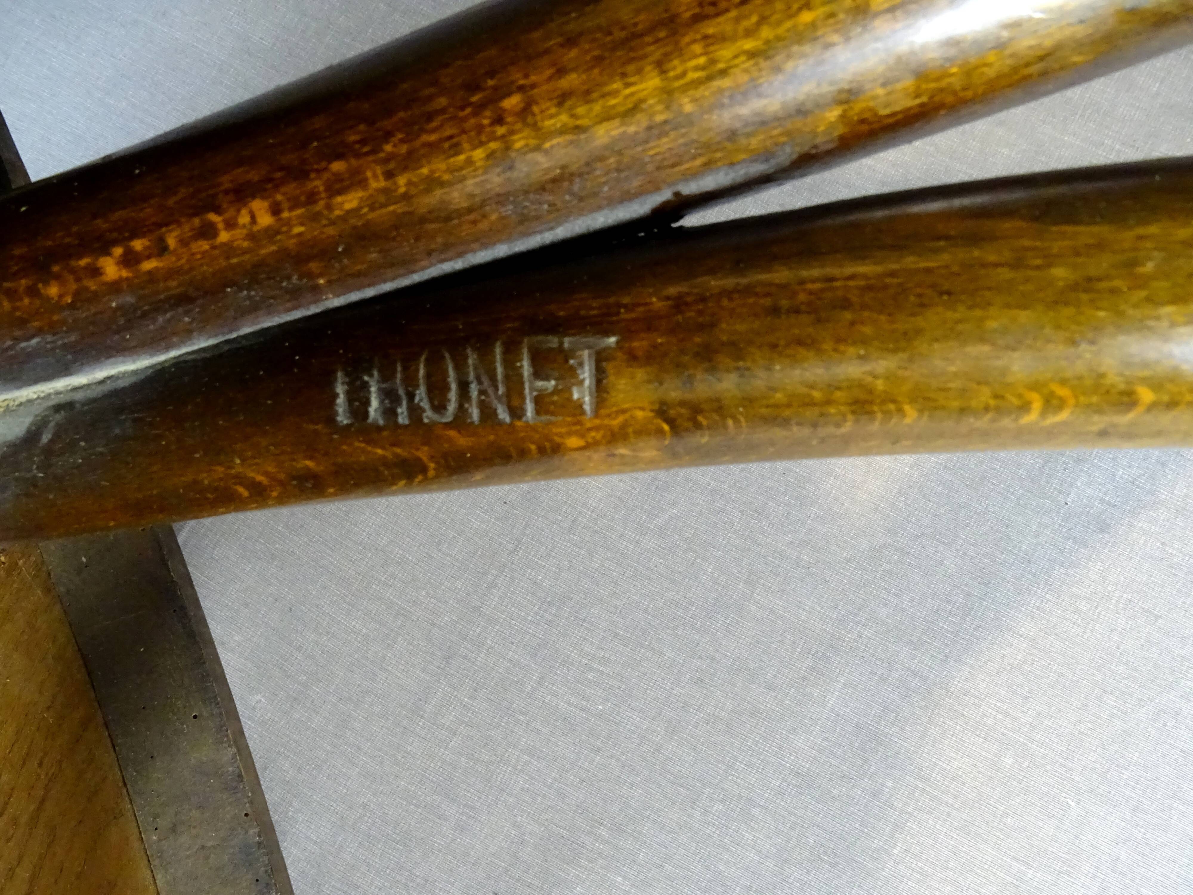 Thonet round table N°14 called "Mikado" - 1890 -