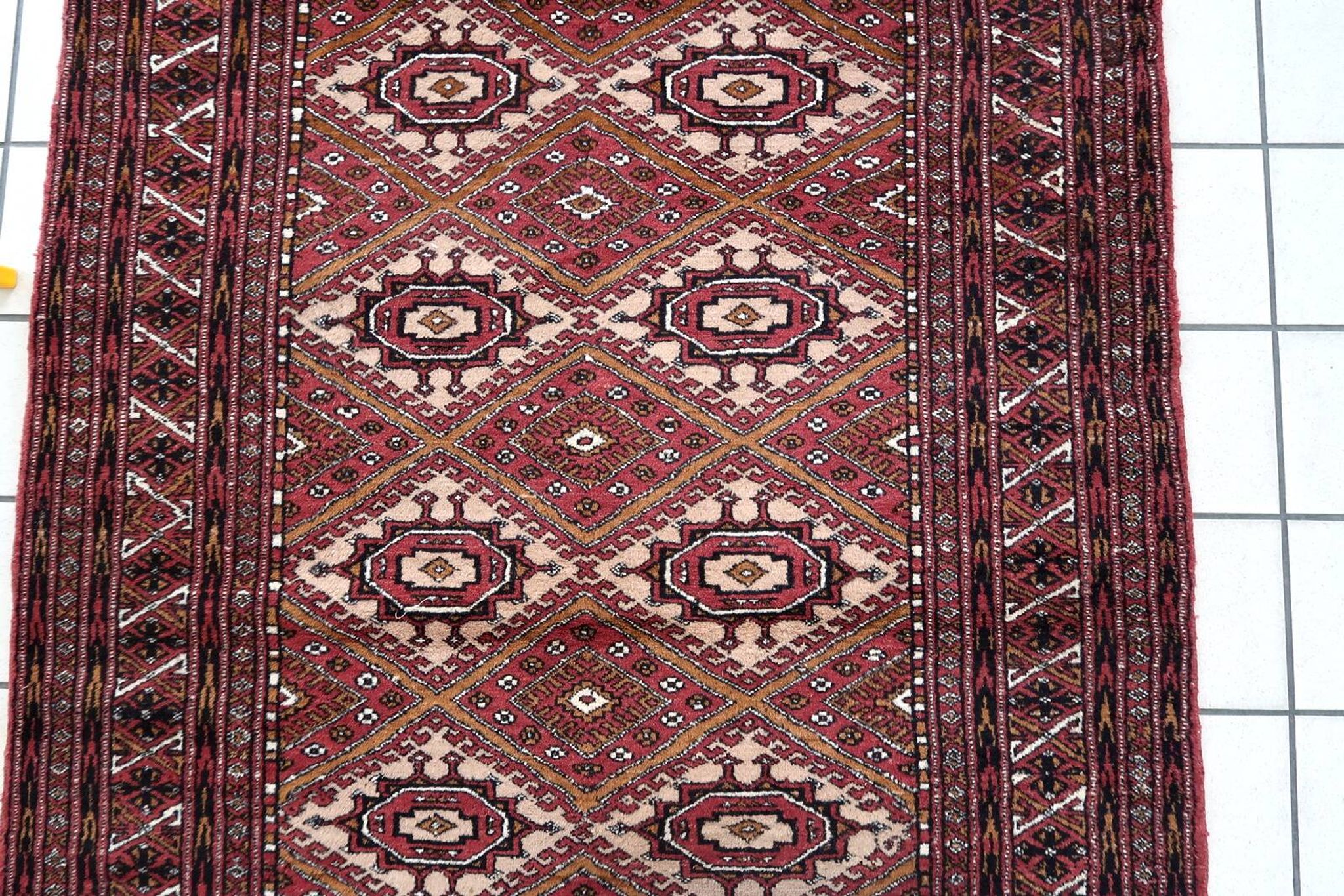 Tapis vintage afghan Ersari fait main en laine – 123 x 183 cm