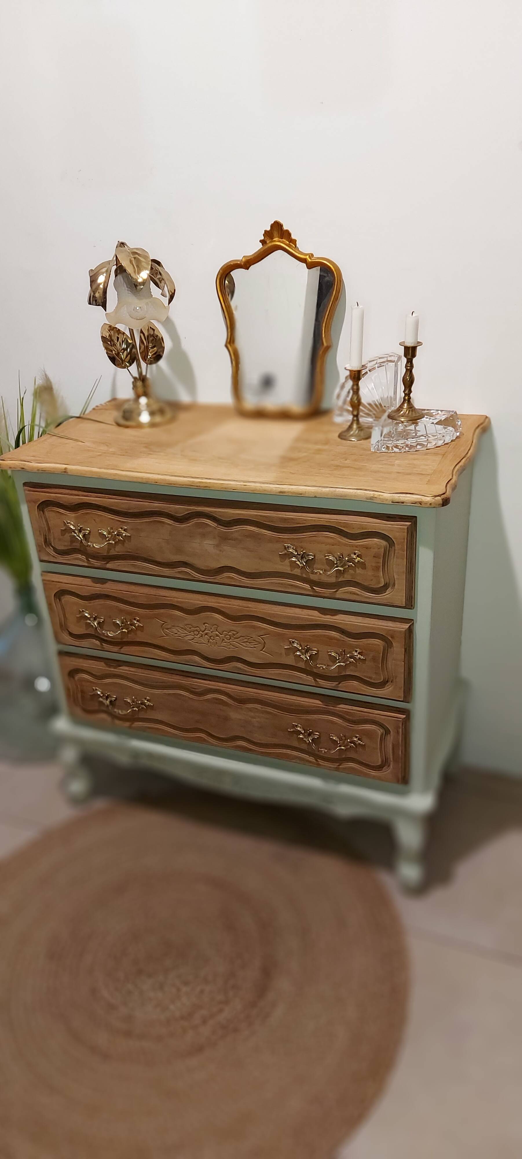 Louis XV style chest of drawers