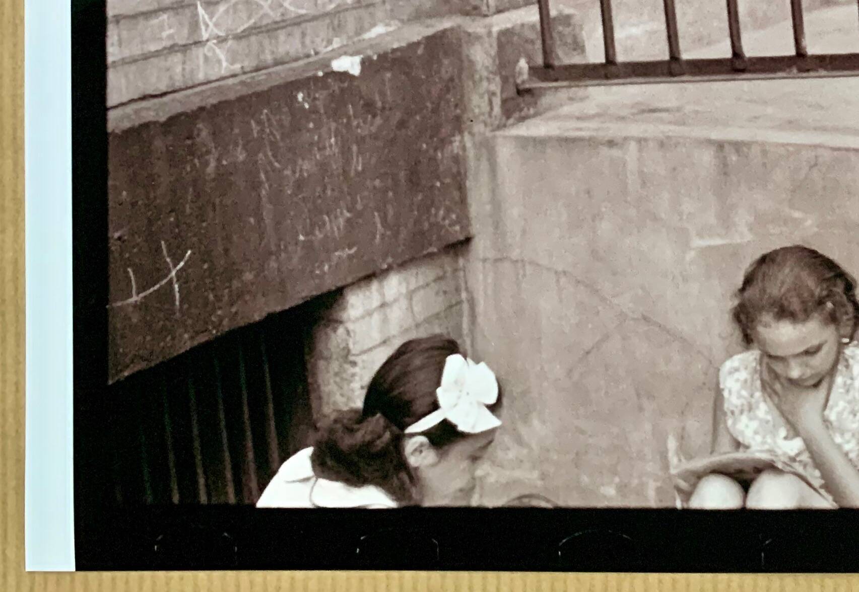 Walker Evans — Children playing in a street in New York, 1938
