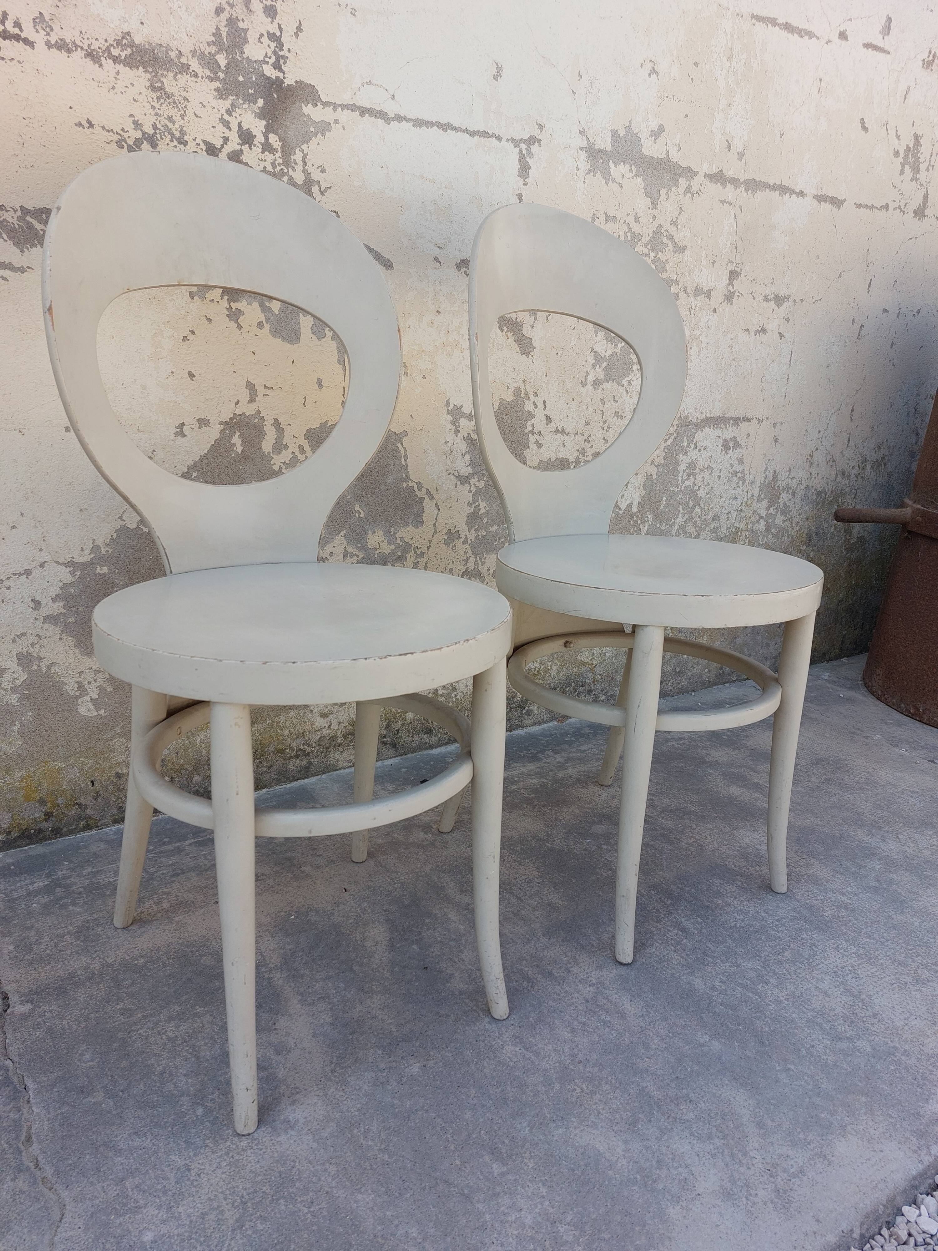 Pair of baumann chairs seagull model