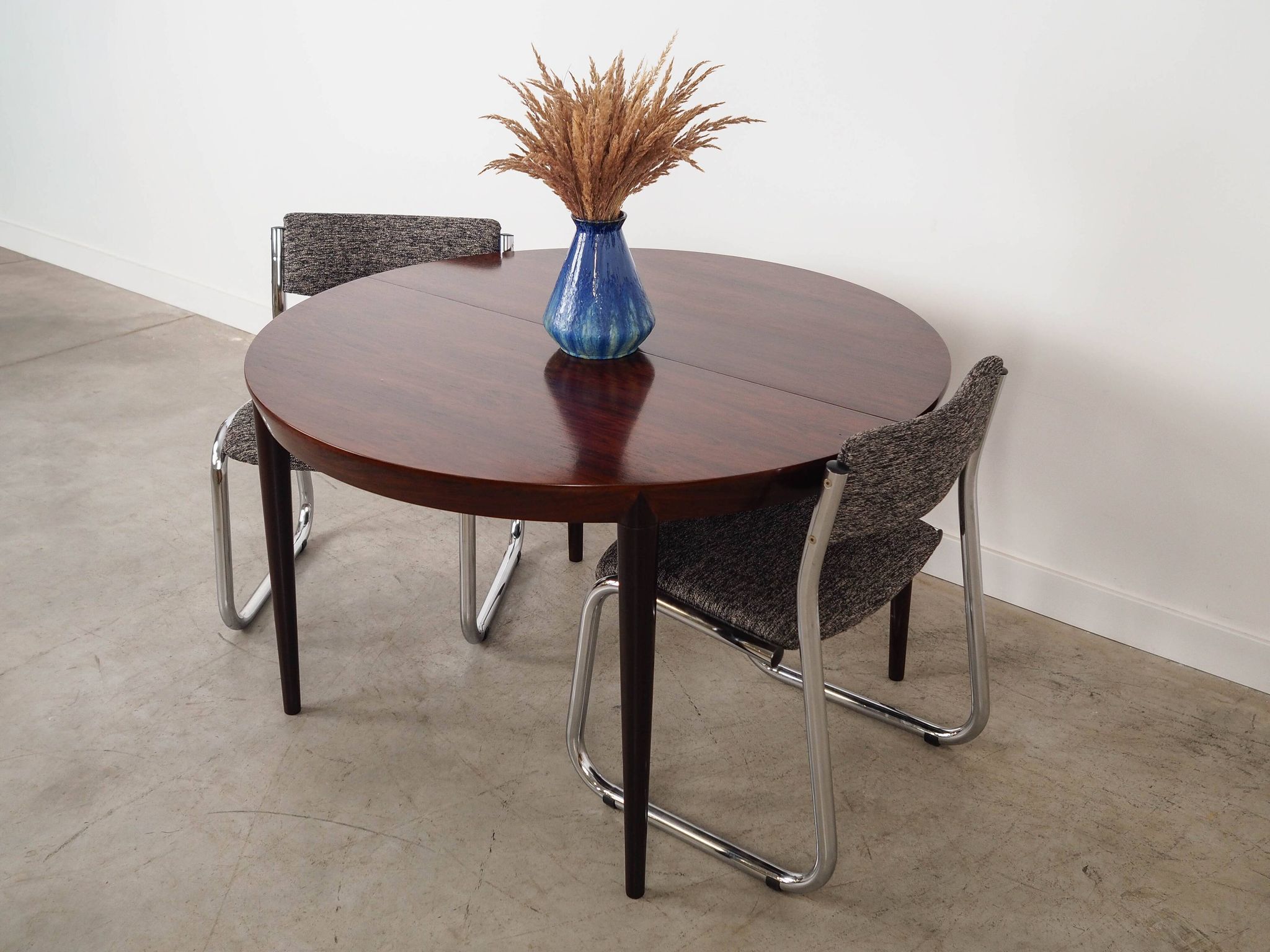 Round rosewood table, Danish design, 1960s, designer: Severin Hansen