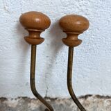 Pair of hooks